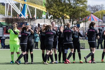 Bild 17 - B-Juniorinnen St.Pauli - C-Juniorinnen SV Steinhorst : Ergebnis: 1:2